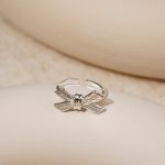 2024 New Minimalist Design Brass Silver-Plated Knot Bow Women's Fashion Resizable Rings - Image 2