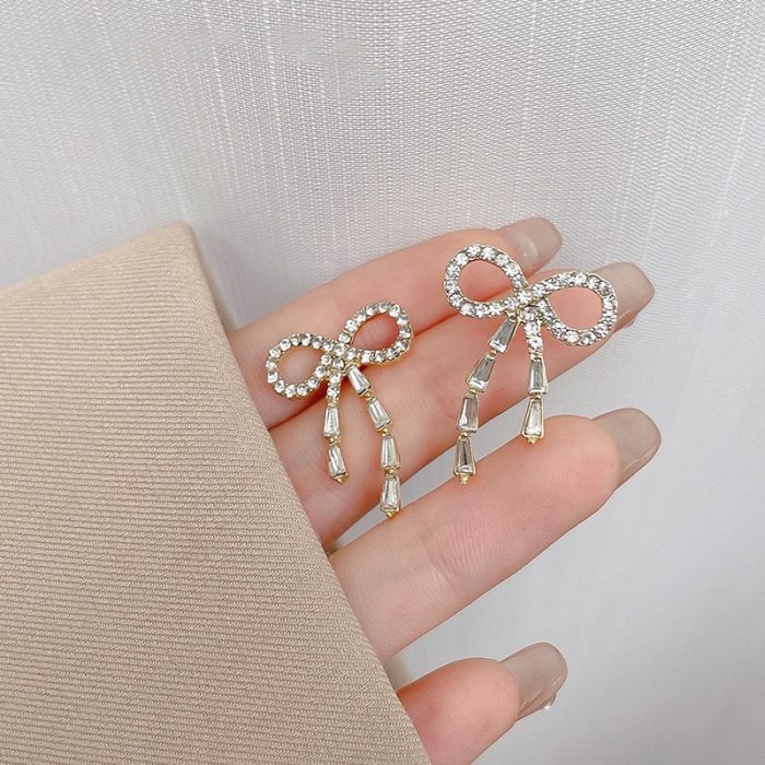 16K Gold Plated Vintage Style Brass Stud Earrings with Knot Bow Shape and Zircon Inlay Women's Party Gift - Image 4