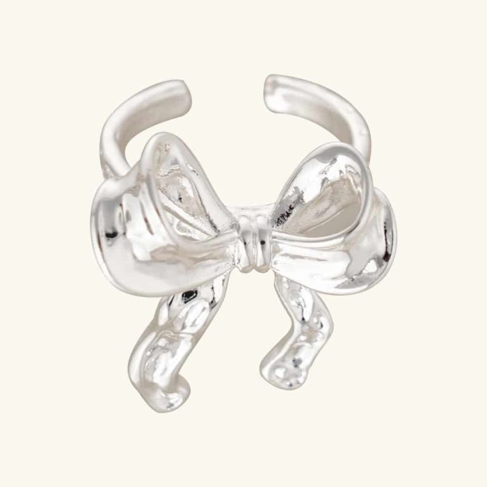 Factory Pricing Fashionable Jewelry Women's Hammered Knot Bow Silver Plated Brass Personality Ring - Image 1