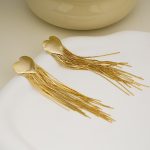 New Arrival Vintage Heart Shape Brass Dangle Earrings 18K Gold Plated Tassel Earrings for Women - Image 5