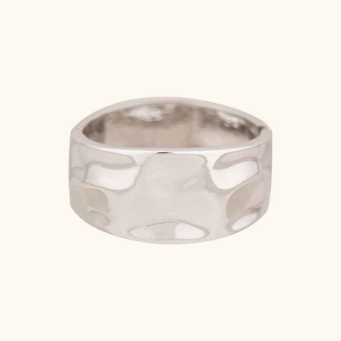 Quality Assurance Wholesale Arm IR Plated Silver Color Zinc Alloy Cuff Bracelets & Bangles - Image 1