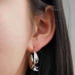 Factory Wholesale Jewelry Vintage Earrings Twisted Texture C Shape 18K Gold Plated Brass Open Hoop Earrings for Women - Image 4