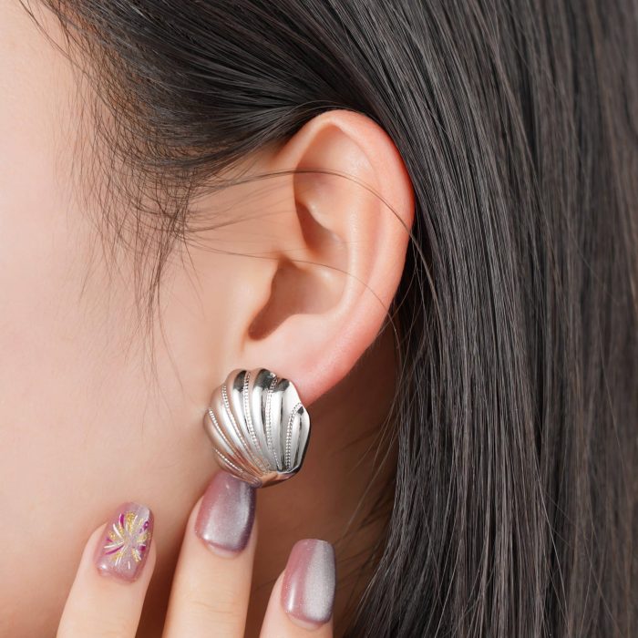 Vintage Fashionable Jewelry Palladium Plated Brass Stud Earrings in Shell Shape for Women's Daily Wear - Image 5