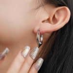 Stylish Jewelry Wholesale Tarnish Free Chunky Twisted Stainless Steel Hoop Earrings Waterproof Earrings for Women - Image 4