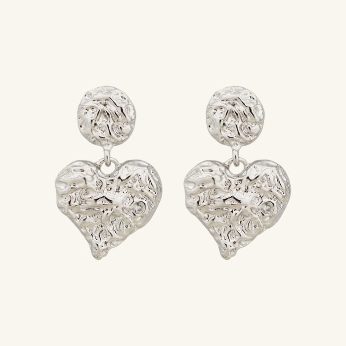 Classic Stylish Heart Shape Pendant Imitation Rhodium Plated Hammered Zinc Alloy Drop Earrings for Women - Image 1