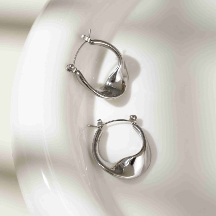 Stylish Jewelry Wholesale Tarnish Free Chunky Twisted Stainless Steel Hoop Earrings Waterproof Earrings for Women - Image 2