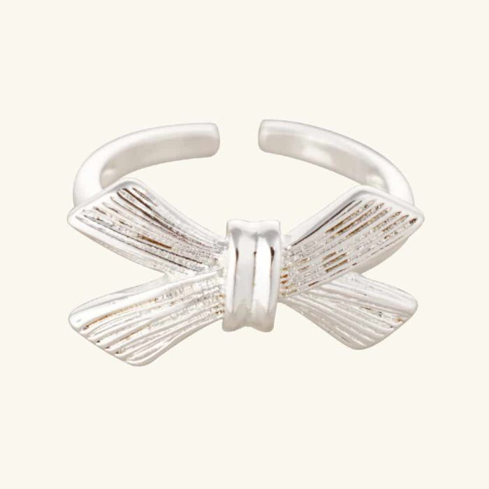 2024 New Minimalist Design Brass Silver-Plated Knot Bow Women's Fashion Resizable Rings - Image 1