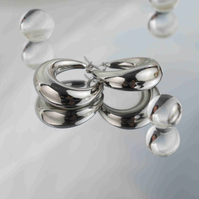 Premium High-End Chunky Charm Waterproof Stainless Steel U Shape Hoop Earrings - Image 2