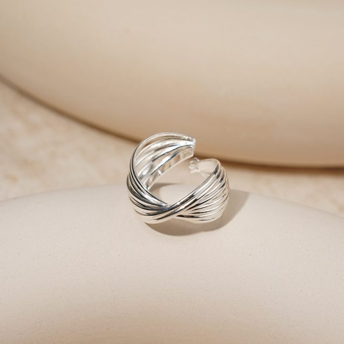 Factory Wholesale Vintage Chunky Textured Twisted Design Brass Silver Plated Resizable Rings for Women Jewelry Use - Image 4