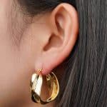Wholesale Luxury Charms Earrings Hyperbole Geometric Twisted Textured 18K Gold Plated Brass Hoop Earrings For Women - Image 4