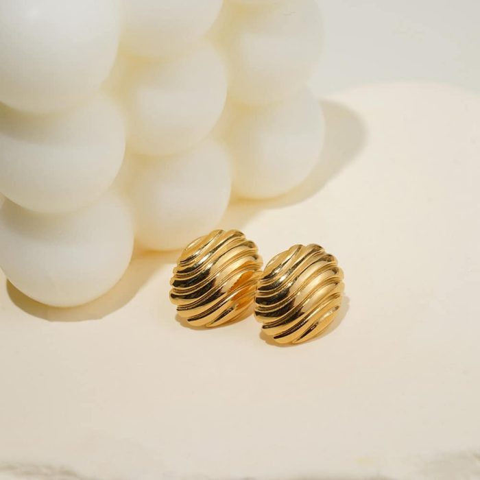 Unique Design Hot Sale 18K Gold Plating Stainless Steel Shell Shape Jewelry Stud Earrings - Image 2