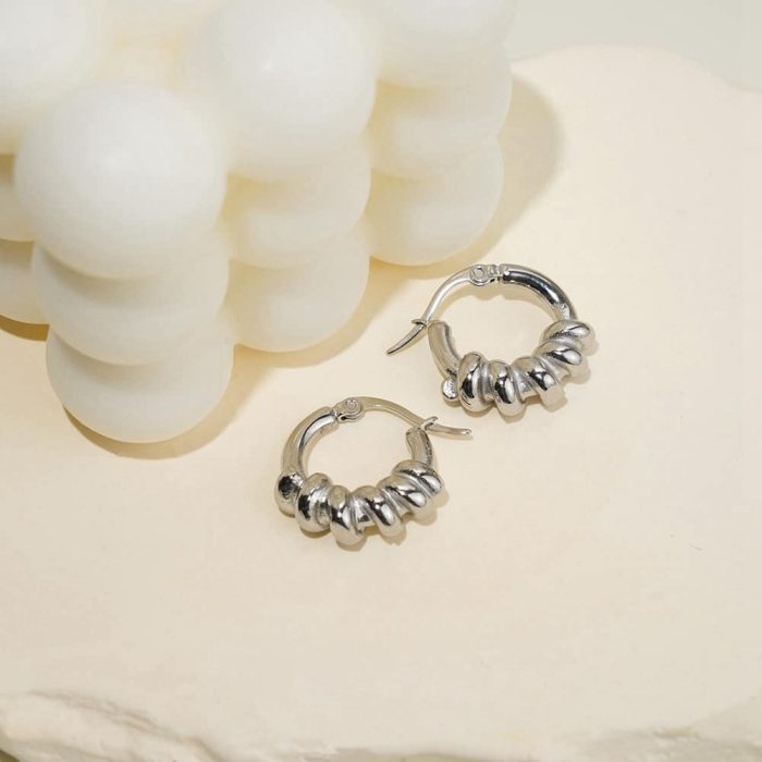 2024 Premium Waterproof Women'S Stainless Steel Silver Color Stud Twisted Art Design Hoop Earrings - Image 2