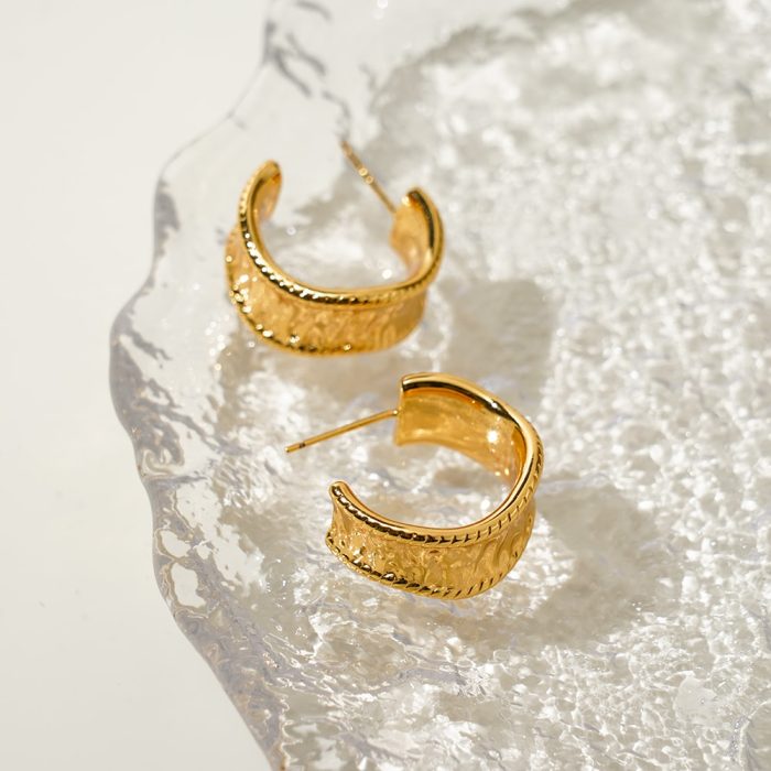 Gold irregular type C stud earring minimalist geometry design copper plated 18K gold open hoop earrings for women jewelry - Image 3