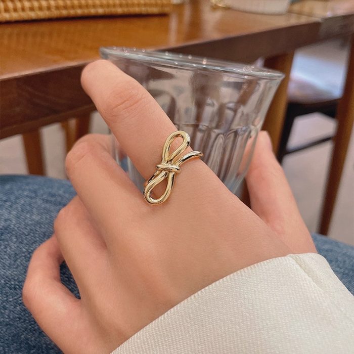 Factory Directly Wholesale Jewelry 18K Gold Plated Knot Bow Brass Ring for Women and Girls Daily Wear - Image 3