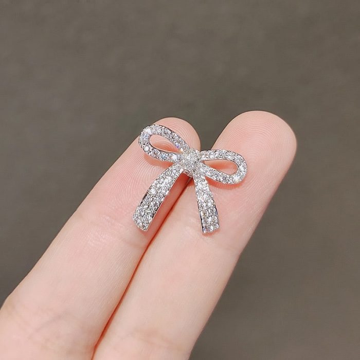 Factory Wholesale Vintage Jewelry Brass Dangle Earrings with Zircon Inlay Knot Bow Design for Wedding Party or Gift - Image 5