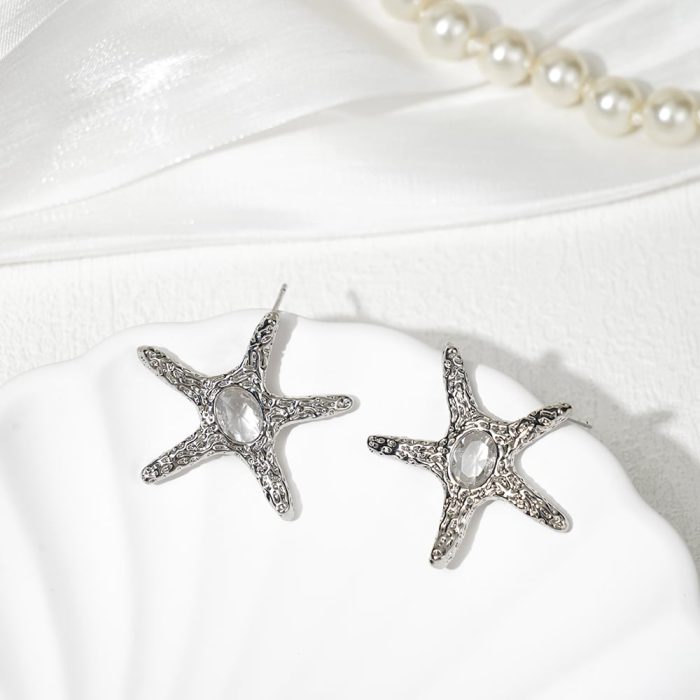 Factory Wholesale Trendy Jewelry Stylish Starfish Shape Brass Stud Earrings for Women Gift - Image 3