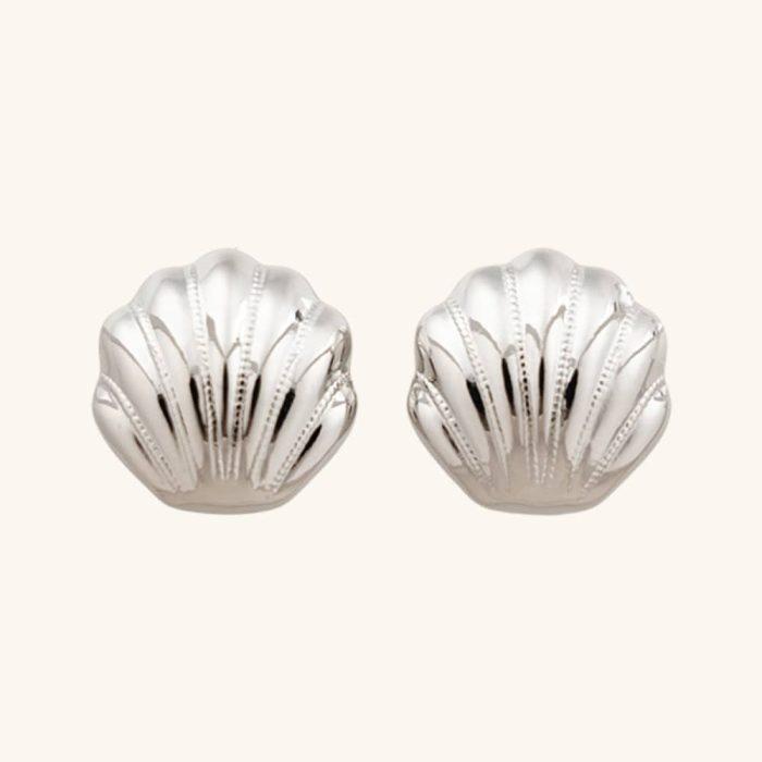 Vintage Fashionable Jewelry Palladium Plated Brass Stud Earrings in Shell Shape for Women's Daily Wear - Image 1
