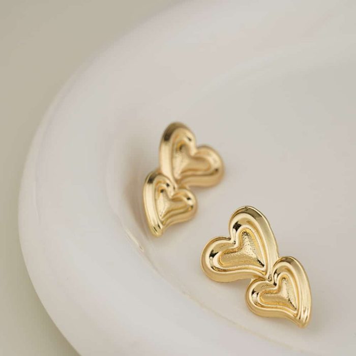Zinc Alloy Double Love Earrings Fashion Irregular Hearts Gold Color Stud Earrings for Women Daily Wear - Image 3