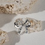 Factory Pricing Fashionable Jewelry Women's Hammered Knot Bow Silver Plated Brass Personality Ring - Image 4
