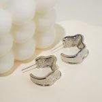 Wholesale Trendy Jewelry Palladium Plated Open Hoop Earrings for Women Crumpled Inspired Brass Stud Earrings - Image 2