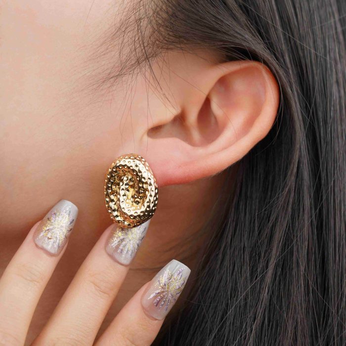 Chunky Spiral Hammered Zinc Alloy Fashion Earrings Gold Plated Vintage Statement Stud Earrings for Women Wholesale Bulk - Image 3