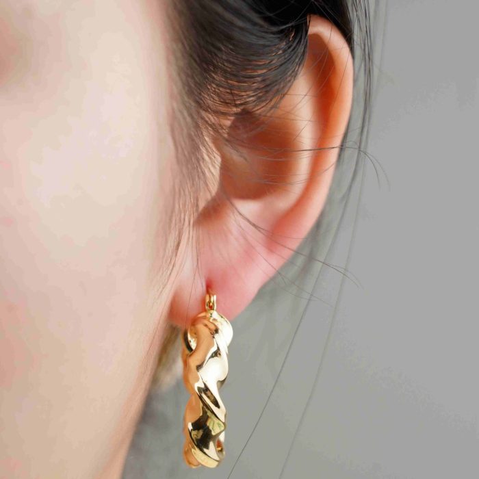 Vintage Big Circle Jewelry Twisted Brass Based 18K Gold Plating Hoop Earrings - Image 4