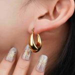 Factory Wholesale Proper Price Stainless Steel 18K Gold Plated Design In Chunky Hoop Earrings For Women - Image 3