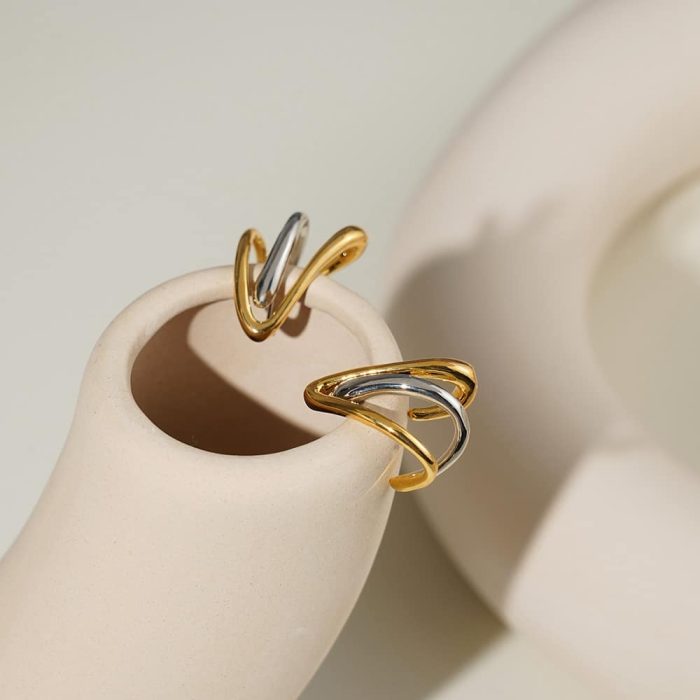 Hot Sale Dual Plated Colors Fashion Jewelry Minimalist Claw Shape Brass Based Stud Earrings for Women - Image 2