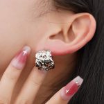 2024 New Arrival Fashion Jewelry Irregular Exaggerated lava C-circle retro earring chunky plated hoop earrings for Women - Image 4