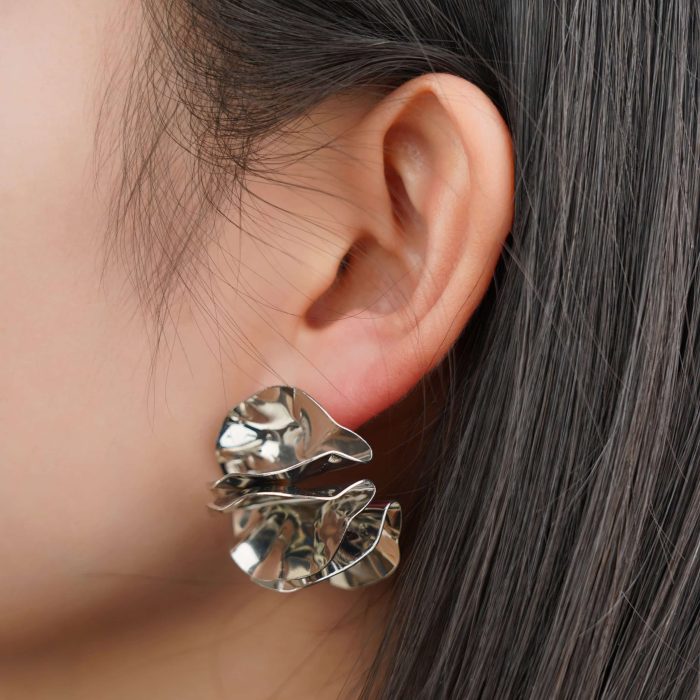 Geometric Stainless Steel Earring Silver Jewelry Earrings Pleated Polished Stud Earrings For Women - Image 3