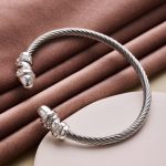Elegant Silver Crystal Cable Bangle – Shimmering Minimalist Style - Image 4