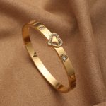 Heart-shaped Diamond Chic 18K Gold Plating Stainless Steel Bracelet - Image 4