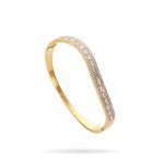 Elegant Gold Baguette Crystal Bangle – Modern Sparkling Design for Women